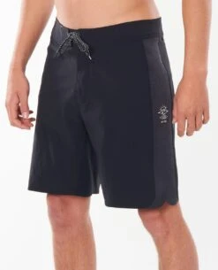 Mirage 3-2-One Ultimate 19" Boardshort